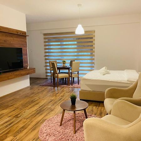Fuk-Tak Apartmani&Restoran Dojran Luaran gambar