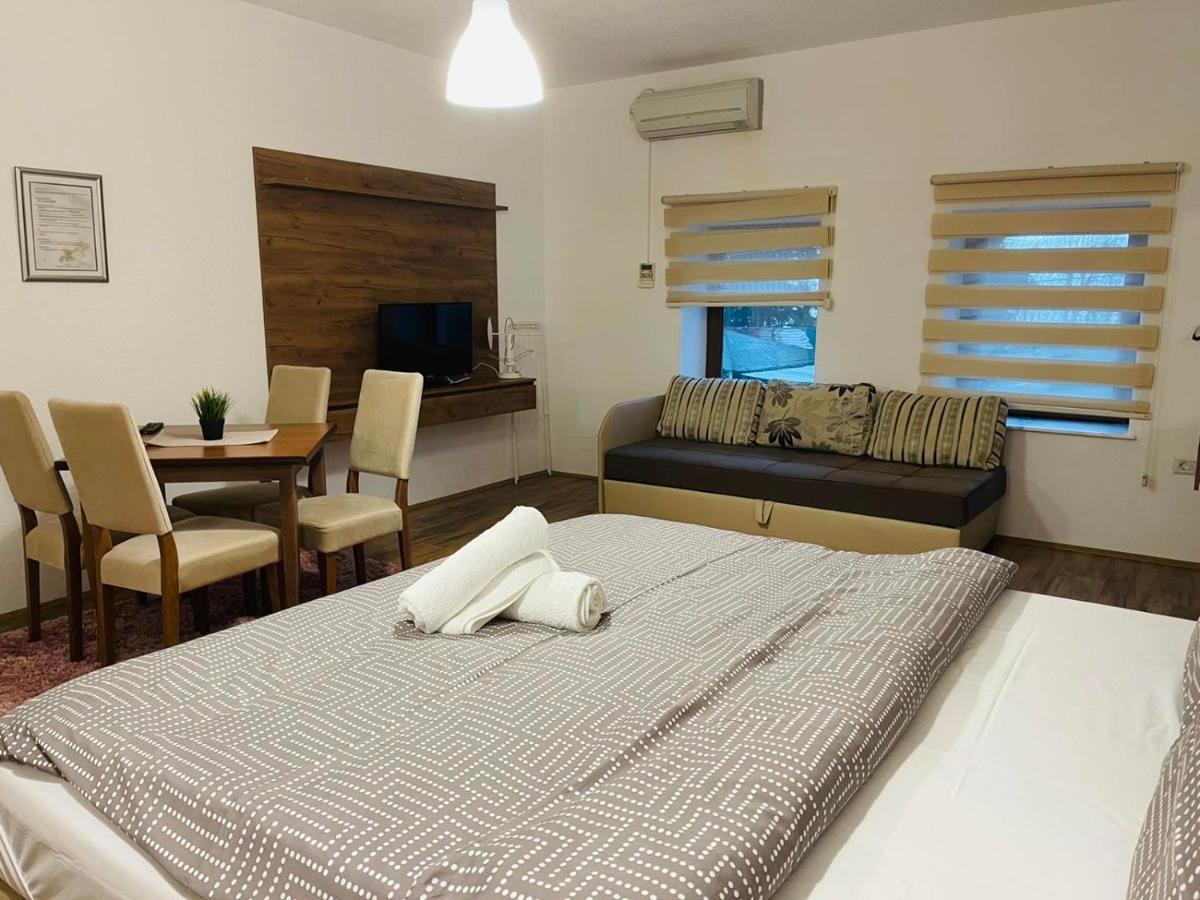 Fuk-Tak Apartmani&Restoran Dojran Luaran gambar