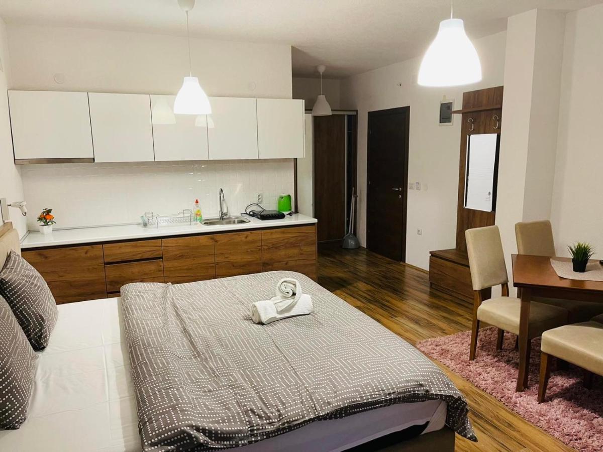 Fuk-Tak Apartmani&Restoran Dojran Luaran gambar
