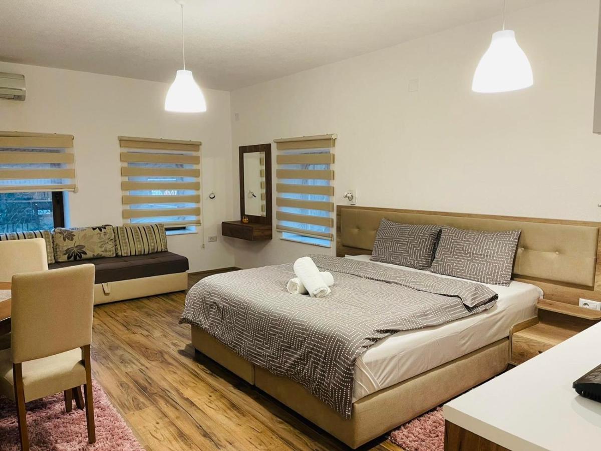Fuk-Tak Apartmani&Restoran Dojran Luaran gambar