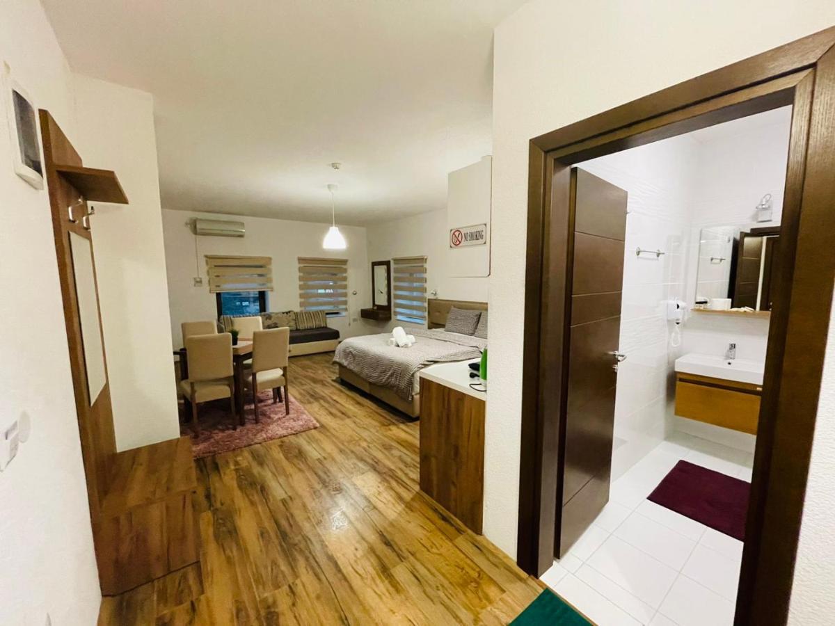 Fuk-Tak Apartmani&Restoran Dojran Luaran gambar