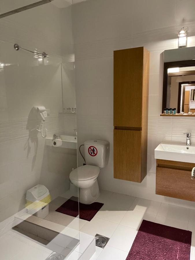 Fuk-Tak Apartmani&Restoran Dojran Bilik gambar