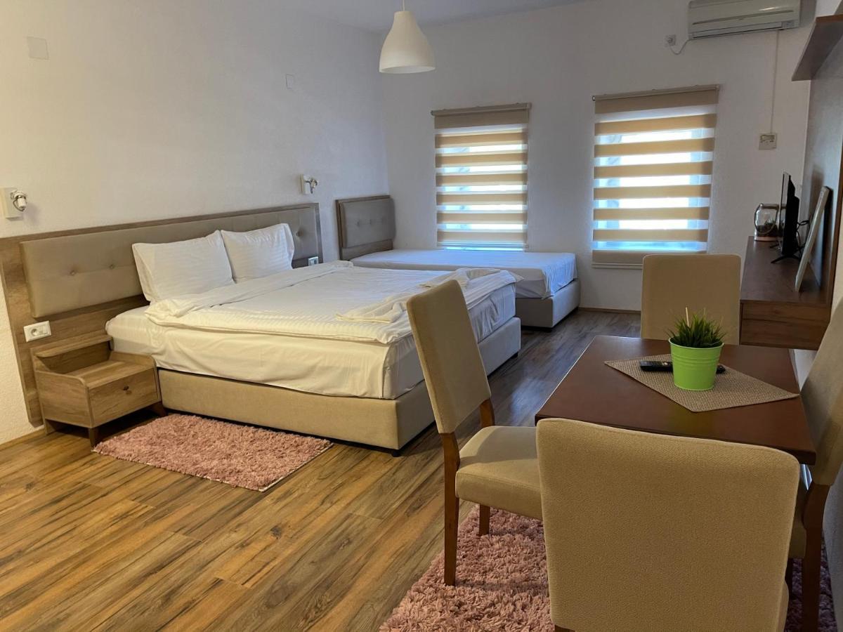 Fuk-Tak Apartmani&Restoran Dojran Luaran gambar