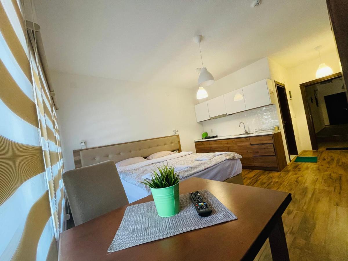 Fuk-Tak Apartmani&Restoran Dojran Luaran gambar