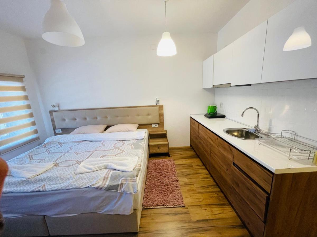 Fuk-Tak Apartmani&Restoran Dojran Luaran gambar